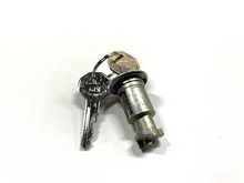 Load image into Gallery viewer, Manual Tailgate Lock For 1963-1972 Buick Chevy Oldsmobile & Pontiac Wagon Models