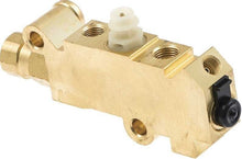 Load image into Gallery viewer, OER Disc/Drum Brake Proportioning Valve 1967-1977 Buick Chevy Oldsmobile Pontiac
