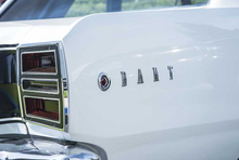 Load image into Gallery viewer, OER Zinc Diecast Quarter Panel Emblem Letter Set For 1967-1968 Dodge Dart