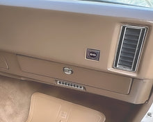 Load image into Gallery viewer, OER Acrylic SS Dash Pad Emblem For 1974-1977 Chevy Monte Carlo SS Models