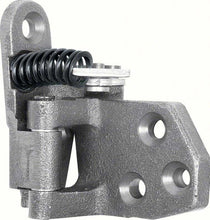 Load image into Gallery viewer, OER Upper and Lower Door Hinge Set With Bolts For 1962-1966 Chevy II Nova