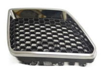 Load image into Gallery viewer, GM NOS 92201781 Right Front Upper Grille Insert For 2008-2009 Pontiac G8 - SKU '92201781 image 1