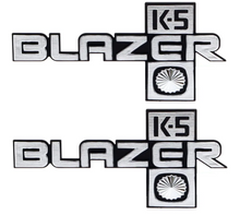 Load image into Gallery viewer, OER "K5 Blazer" Front and Rear Fender Emblem Set For 1981-1987 Chevy Blazer