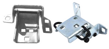 Load image into Gallery viewer, OER Left Hand Upper/Lower Door Hinge Set 1973-1991 Chevy/GMC Truck Suburban