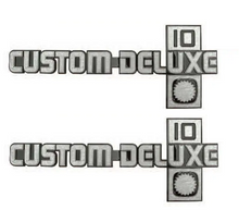 Load image into Gallery viewer, OER "Custom Deluxe 10" Fender Emblem Set 1981-1987 Chevy Pickup Truck