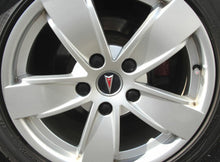 Load image into Gallery viewer, Reproduction Black Lug Nut Cap Covers 2004-2006 Pontiac GTO Sold Individually