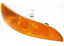 Load image into Gallery viewer, Genuine GM NOS 5978561 Left Hand Parking Lamp For 1998-2001 Chevy Camaro - SKU '5978561 image 2