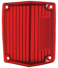 Load image into Gallery viewer, United Pacific Tail Light Lens and Gasket Set For 1970-1972 Chevy EL Camino