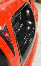 Load image into Gallery viewer, Reproduction Gloss Black Plastic SAP Grille Set 2004-2006 Pontiac GTO