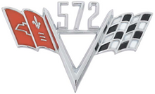 Load image into Gallery viewer, OER Custom 572 Crossed Flag Front Fender Emblem Set For Chevy Car and Trucks