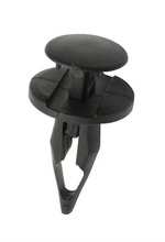 Load image into Gallery viewer, GM Original NOS 92138636 Push Retainer Clip For 2004-2006 Pontiac GTO '92138636 product image 1