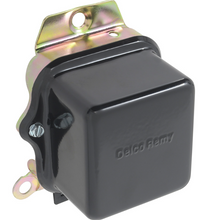 Load image into Gallery viewer, OER Voltage Regulator and Pigtail For 1962-1972 Chevrolet GMC Pontiac Car/Truck