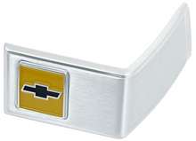 Load image into Gallery viewer, OER Left Hand Corner Cab Molding With Hardware For 1981-1986 Chevy Pickup Trucks