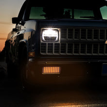 Load image into Gallery viewer, United Pacific Sequential Parking Light Set For 1981-1982 Chevy and GMC Trucks
