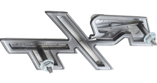Load image into Gallery viewer, OER Diecast Front Grille Emblem With Hardware For 1968 Dodge Coronet R/T
