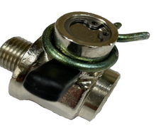 Load image into Gallery viewer, EZ Drain Oil Drain Valve Fit 2005-Up International Maxxforce 11 and 13 27mm-2.0
