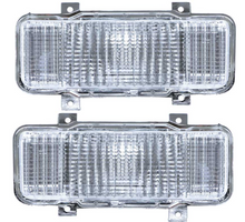 Load image into Gallery viewer, OER Park Lamp Assembly Set For 1980 Chevy/GMC Trucks With Rectangular Headlamps
