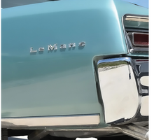 Load image into Gallery viewer, OER Chrome Quarter Panel or Front Fender Emblem Set For 1967-1969 Pontiac LeMans
