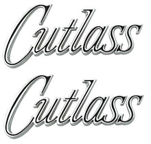 Load image into Gallery viewer, OER Diecast Front Fender Emblem Script Set For 1970 Oldsmobile Cutlass
