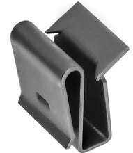 Load image into Gallery viewer, OER Lower Fan Shroud Mounting Clip Set For Bel Air Biscayne Chevelle Malibua
