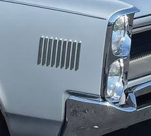 Load image into Gallery viewer, OER Set of 18 Gill Fender Louvers For 1966 Pontiac LeMans and Tempest Models
