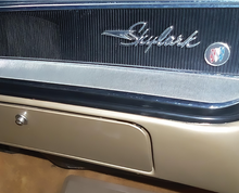 Load image into Gallery viewer, OER Diecast Skylark Script Dash Emblem For 1966 Buick Skylark Models
