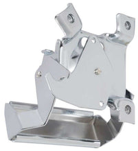 Load image into Gallery viewer, OER Chrome Tailgate Handle For 1967-1973 Chevy and GMC Fleetside Trucks &amp; Blazer
