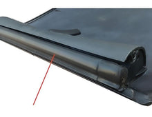 Load image into Gallery viewer, OER Roof Glass Rail T-Top Weatherstrip Seal Pair For 1993-2002 Firebird/Trans AM
