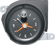 Load image into Gallery viewer, OER In Dash Clock Assembly 1973-1979 Chevy and GMC Truck Blazer Jimmy Suburban
