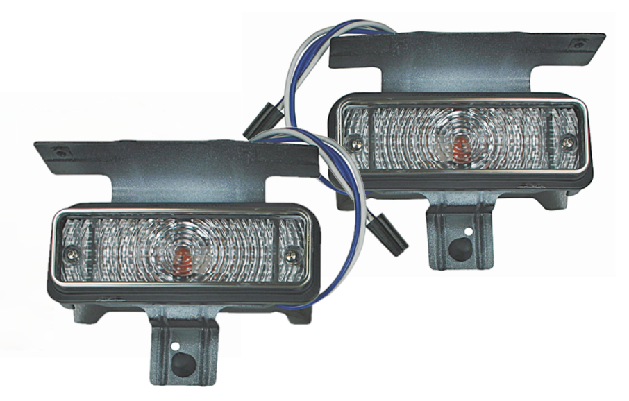 RestoParts Park Lamp Assembly Set 1969 Chevy Chevelle SS With Trim