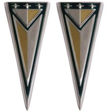 Load image into Gallery viewer, Rear Quarter Panel Arrow Emblem Set For 1963 Pontiac Tempest and LeMans USA Made
