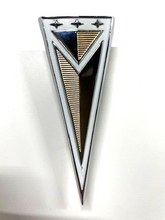 Load image into Gallery viewer, Rear Quarter Panel Arrow Emblem For 1963 Pontiac Tempest and LeMans USA Made
