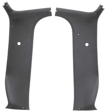 Load image into Gallery viewer, OER Black Rear Pillar Post Molding Set 1973-1986 Chevy and GMC Pickup Trucks
