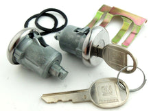 Load image into Gallery viewer, Door Lock Set With Original Keys 1970-1981 Chevy Camaro &amp; 1977-1989 EL Camino
