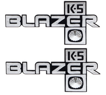 Load image into Gallery viewer, OER &quot;K5 Blazer&quot; Front Fender Emblem Set 1981-1987 Chevy Blazer Models
