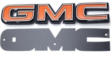 Load image into Gallery viewer, Trim Parts Tailgate Emblem 1981-1987 GMC Trucks With Brushed Aluminum Tailgate
